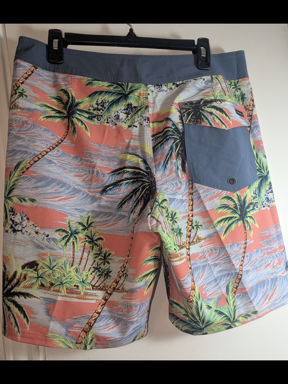 Quiksilver Coral and Blue Tropical Palm Boardshorts - Picture 2 of 5